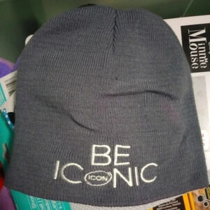 Be iconic grey beanie hat knit white lettering simple tight fit standard size me